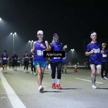 Runner Photo 7349899