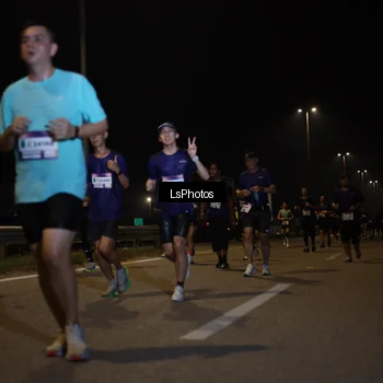 Runner Photo 7349918