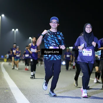 Runner Photo 7349929