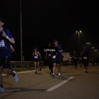 Runner Photo 7349953