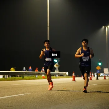 Runner Photo 7349963