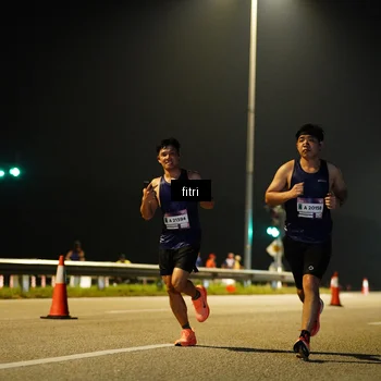 Runner Photo 7349972