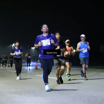 Runner Photo 7349973