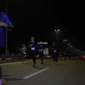 Runner Photo 7349992