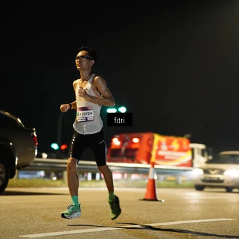 Runner Photo 7350012