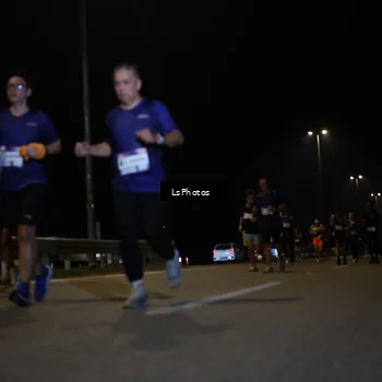 Runner Photo 7350023