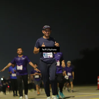 Runner Photo 7350028