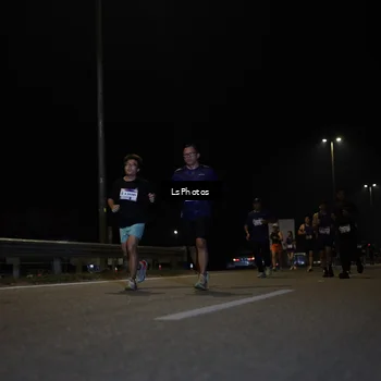 Runner Photo 7350035