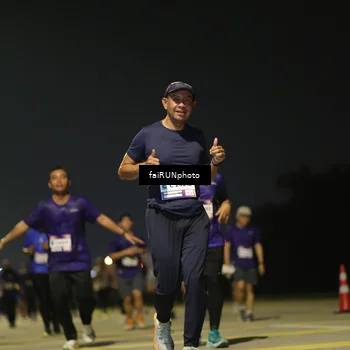 Runner Photo 7350037