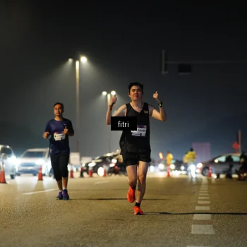 Runner Photo 7350059