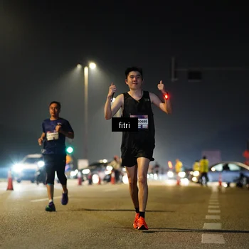Runner Photo 7350062