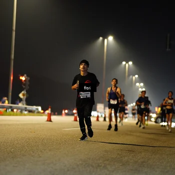 Runner Photo 7350108