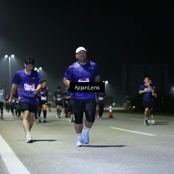 Runner Photo 7350118