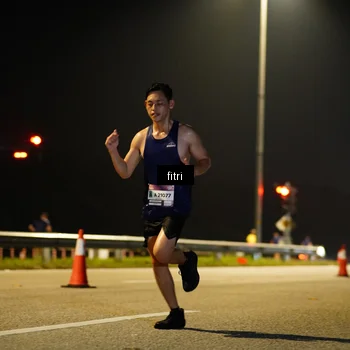 Runner Photo 7350126