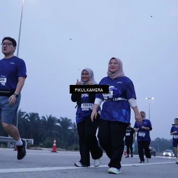 Runner Photo 7350146