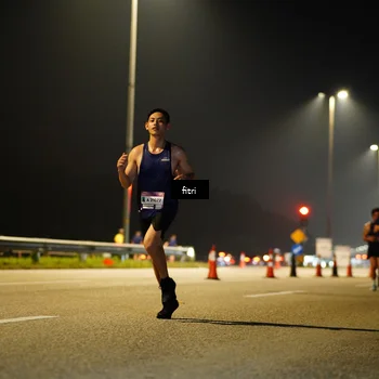 Runner Photo 7350147