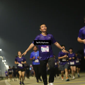Runner Photo 7350154