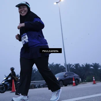 Runner Photo 7350178