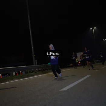 Runner Photo 7350204