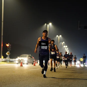Runner Photo 7350210