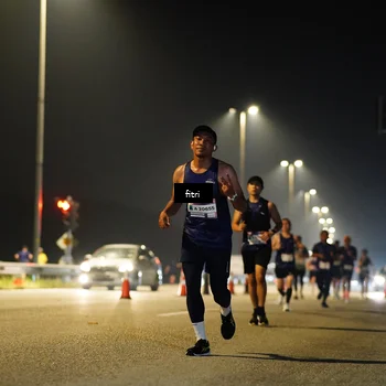 Runner Photo 7350224