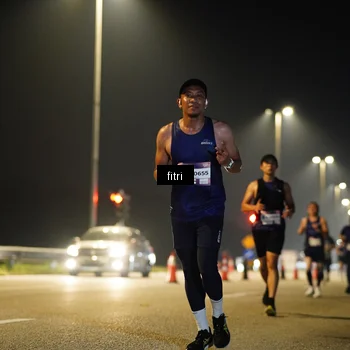 Runner Photo 7350231