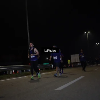 Runner Photo 7350236