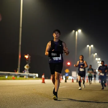 Runner Photo 7350242
