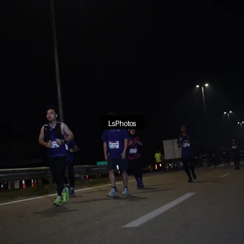 Runner Photo 7350243
