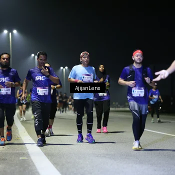 Runner Photo 7350250