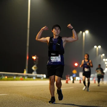 Runner Photo 7350253
