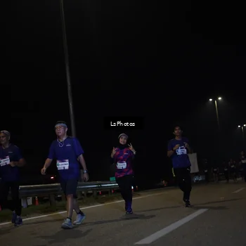 Runner Photo 7350261