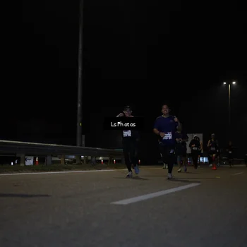 Runner Photo 7350283