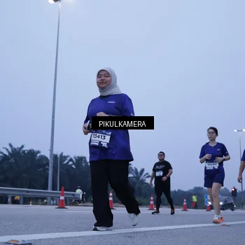 Runner Photo 7350306