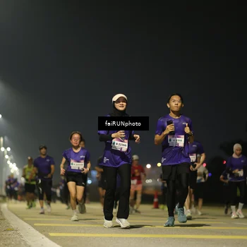 Runner Photo 7350311