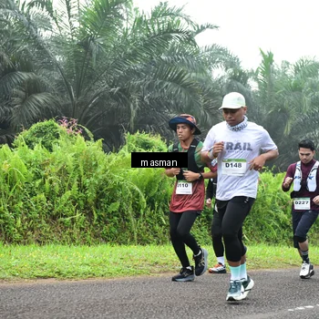 Runner Photo 7350325