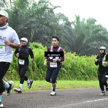 Runner Photo 7350330