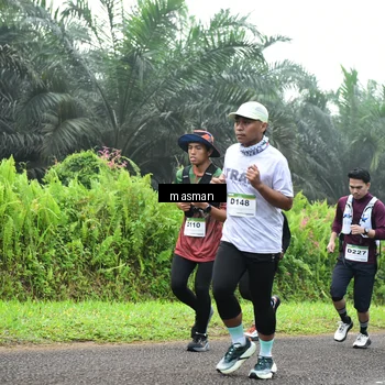 Runner Photo 7350331