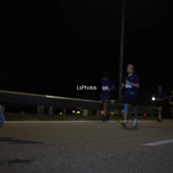 Runner Photo 7350332