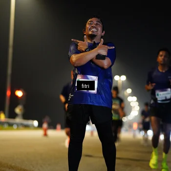 Runner Photo 7350340