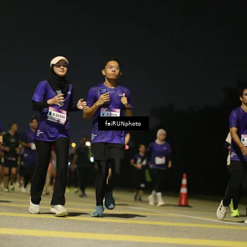 Runner Photo 7350350