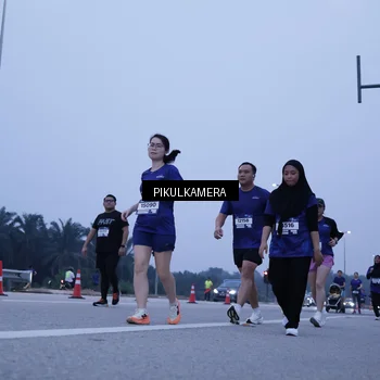 Runner Photo 7350351