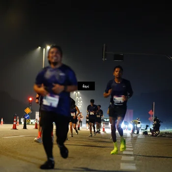 Runner Photo 7350356