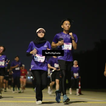 Runner Photo 7350359