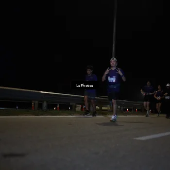 Runner Photo 7350374