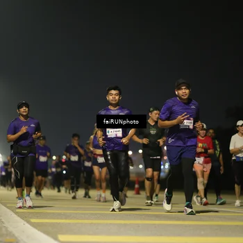 Runner Photo 7350398