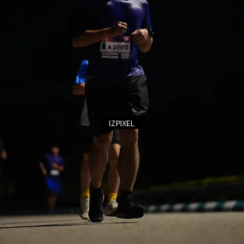 Runner Photo 7350415