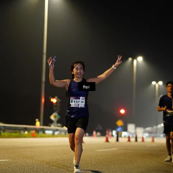 Runner Photo 7350417