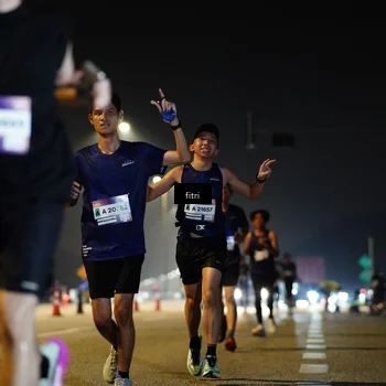 Runner Photo 7350418