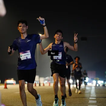 Runner Photo 7350419